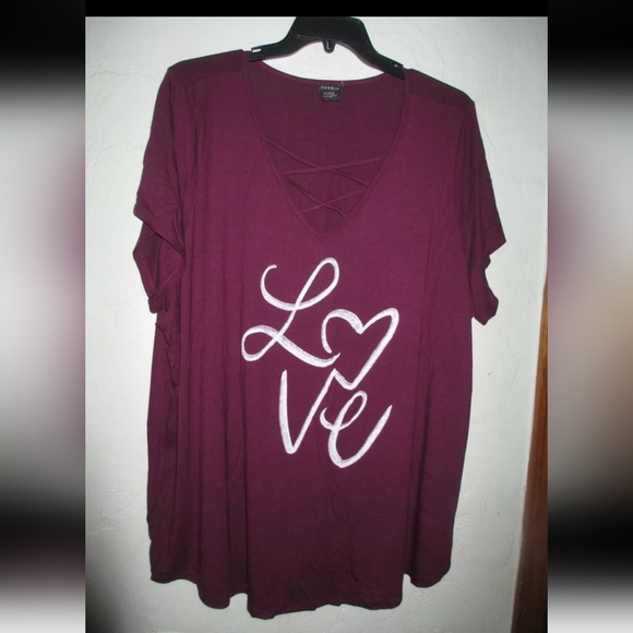 ❤ Size 0 Torrid Love shirt top stretchy women's summer - Picture 2 of 2